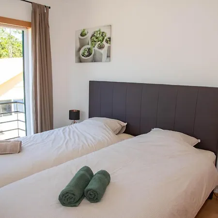 Hébergement de vacances Casa Gemeos Alcobaça